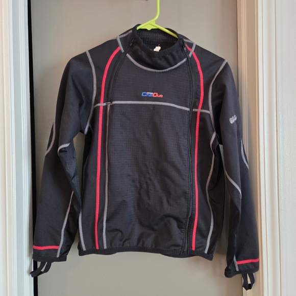Chill out cold wet weather gear - Picture 1 of 8